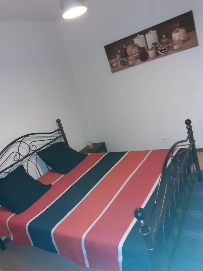 Appartement Tout Confort Камбре Екстериор снимка