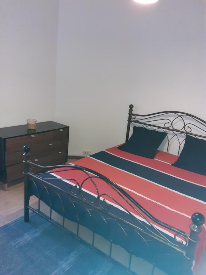 Appartement Tout Confort Камбре Екстериор снимка